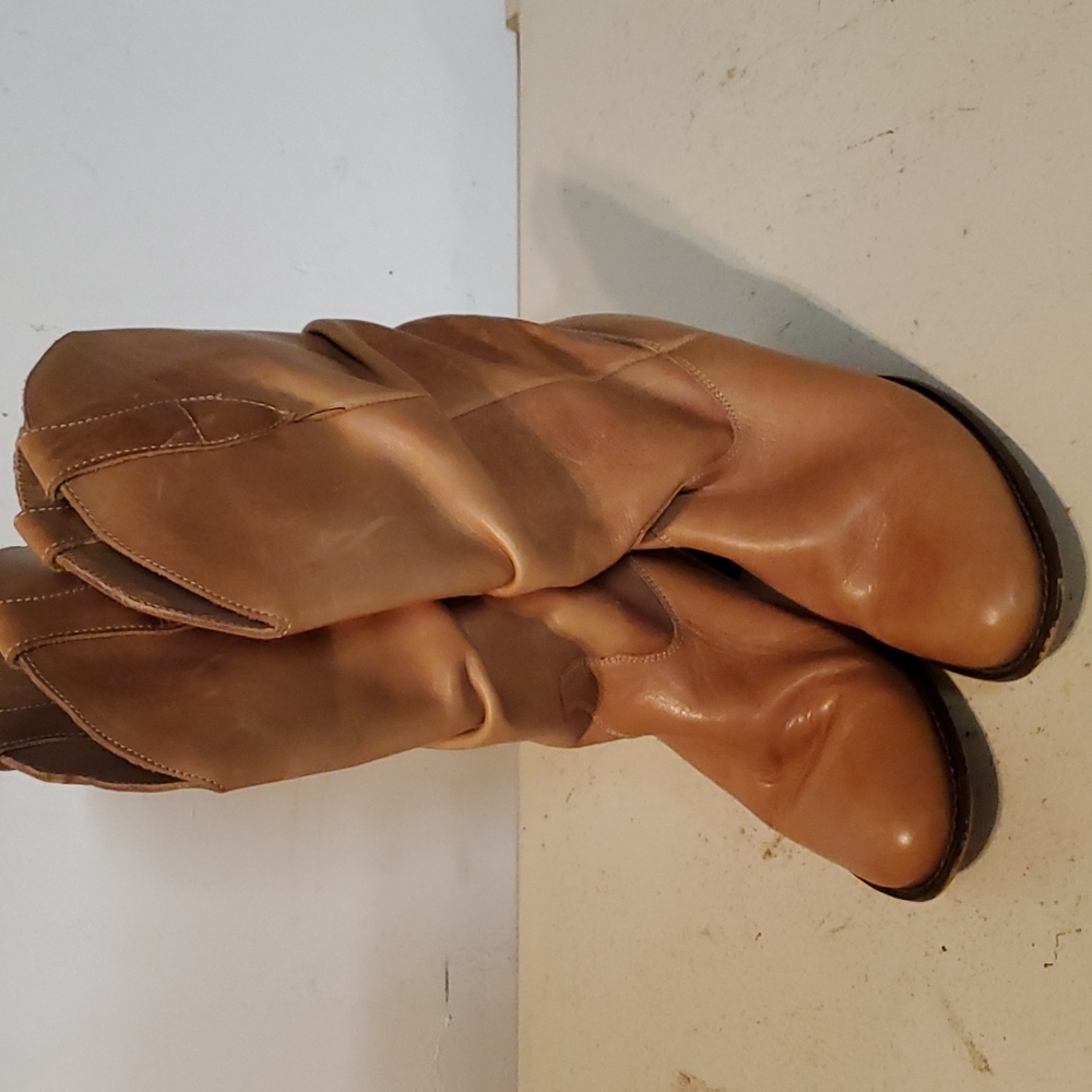 Woman's boots